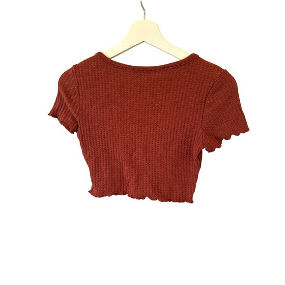 Shein Ribbed Knit Cropped Top XS Rust Red Button Up Lettuce Hem Casual Holidays - Picture 4 of 6